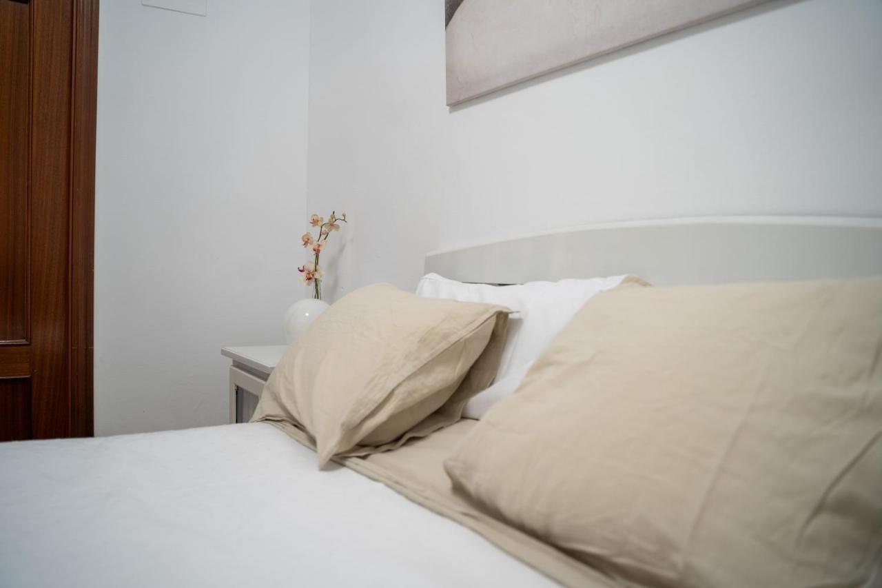 Apartament Bonito Piso En San Ildefonso - Centro Jaén Zewnętrze zdjęcie